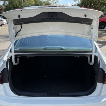 Used 2024 Volkswagen Jetta S image 23