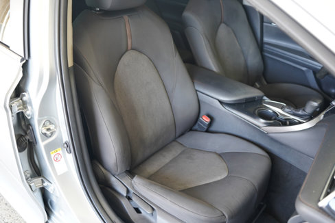 Used 2018 Toyota Camry LE image 31