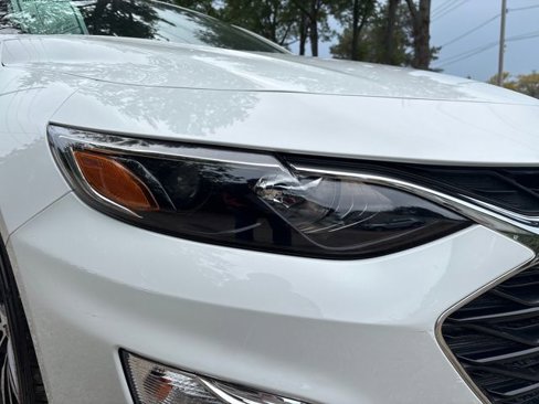 Used 2023 Chevrolet Malibu RS image 39
