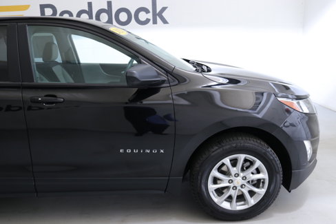 Used 2021 Chevrolet Equinox LS w/ LS Convenience Package image 8