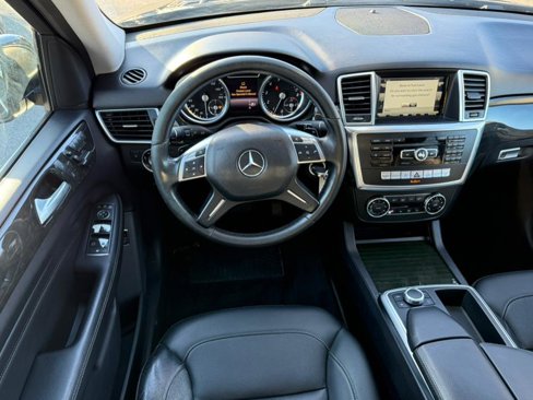 Used 2015 Mercedes-Benz ML 350 4MATIC image 12