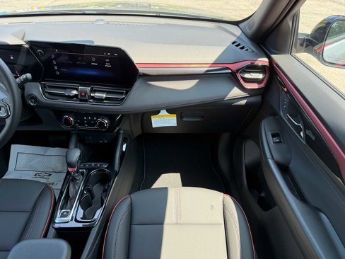 New 2026 Chevrolet TrailBlazer RS w/ Driver Confidence Package image 38