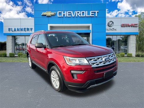 Used 2019 Ford Explorer XLT w/ Class III Trailer Tow Package image 7