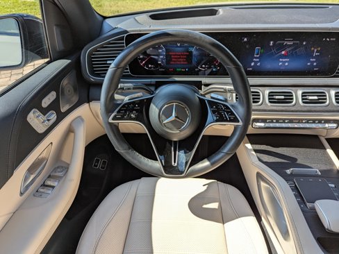 Used 2024 Mercedes-Benz GLE 450e 4MATIC image 15