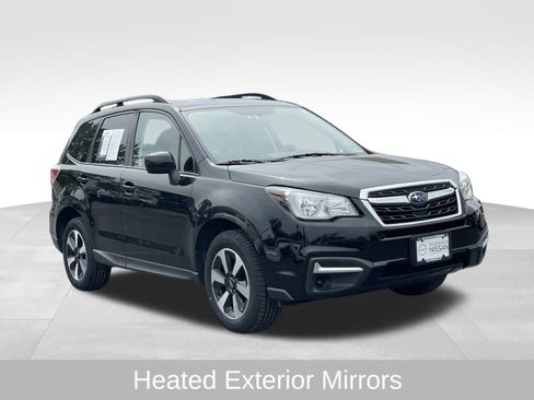 Used 2018 Subaru Forester 2.5i Premium w/ All-Weather Package image 3