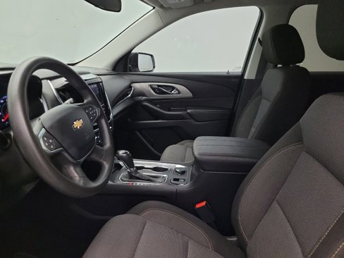 Used 2020 Chevrolet Traverse LS image 17