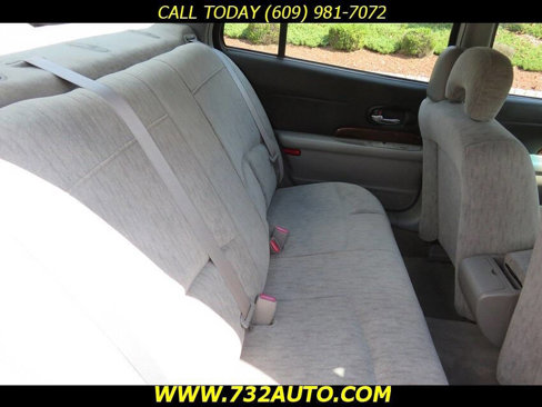 Used 2004 Buick Le Sabre Custom image 28