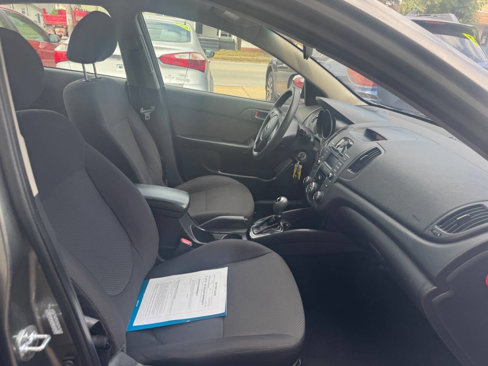 Used 2012 Kia Forte EX w/ Fuel Economy Pkg image 21