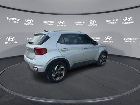 Certified 2022 Hyundai Venue SEL w/ Cargo Package image 20