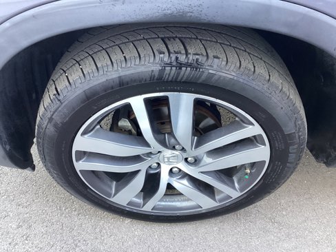 Used 2016 Honda Pilot Touring image 25