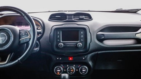 Used 2016 Jeep Renegade Limited image 14