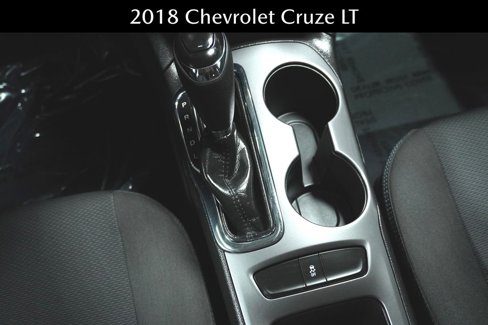 Used 2018 Chevrolet Cruze LT w/ Convenience Package image 20