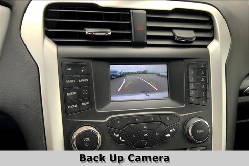 Used 2016 Ford Fusion SE image 22