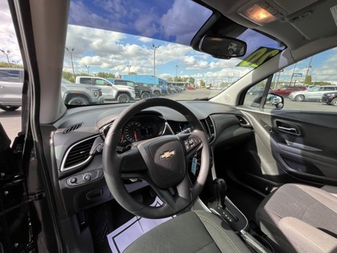Used 2020 Chevrolet Trax LS image 13