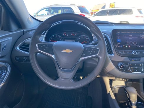 Used 2021 Chevrolet Malibu LT image 15