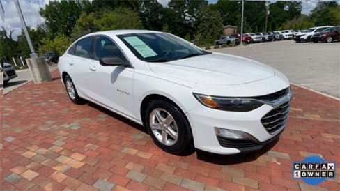 Used 2021 Chevrolet Malibu LS image 3