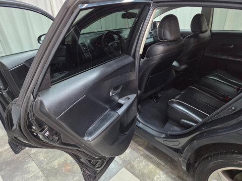 Used 2013 Toyota Venza LE image 11