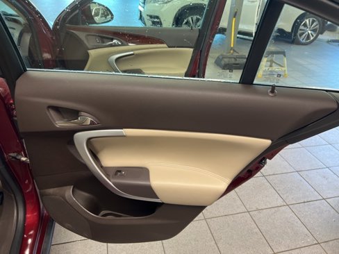 Used 2017 Buick Regal Premium w/ Driver Confidence Package #1 image 15