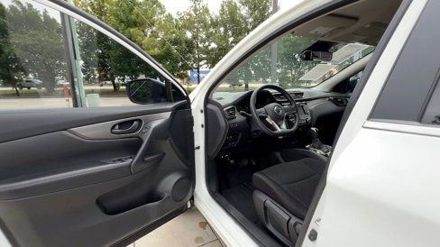 Used 2020 Nissan Rogue Sport S w/ Appearance Package image 35