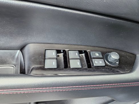 Used 2023 MAZDA CX-5 Carbon Edition image 17
