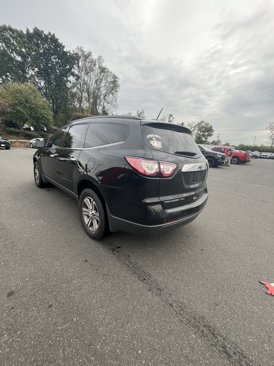 Used 2017 Chevrolet Traverse LT image 7