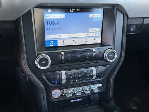 Used 2017 Ford Mustang Premium image 18