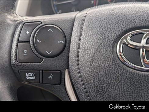 Used 2017 Toyota RAV4 XLE image 15