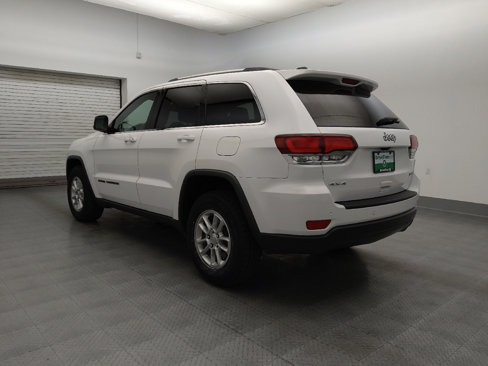 Used 2020 Jeep Grand Cherokee Laredo image 5