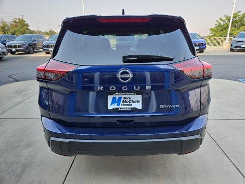 Used 2024 Nissan Rogue SV image 6