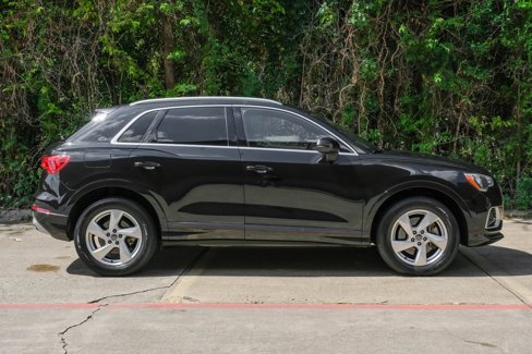 Used 2020 Audi Q3 2.0T Premium image 10