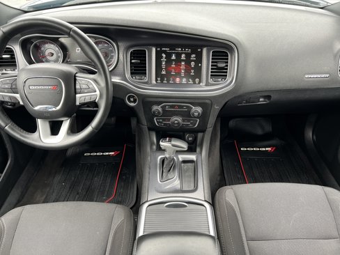 Used 2015 Dodge Charger SXT image 33