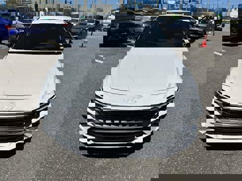 New 2025 Hyundai Elantra Sport image 8