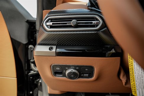 New 2025 Aston Martin V8 Vantage Coupe image 30
