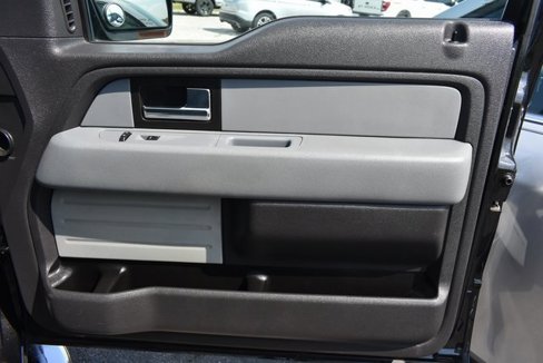 Used 2013 Ford F150 XLT w/ XTR Pkg image 28