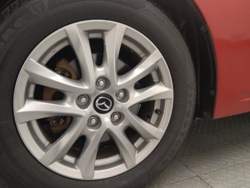 Used 2014 MAZDA MAZDA3 i Touring w/ Technology Package image 31