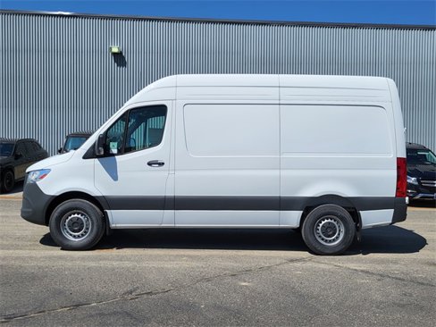 New 2025 Mercedes-Benz Sprinter 2500 image 32