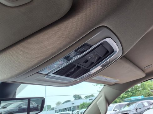 Used 2020 RAM 1500 Laramie image 39