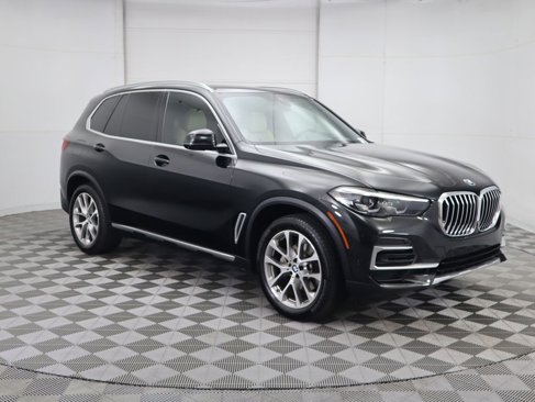 Used 2022 BMW X5 sDrive40i w/ Premium Package image 3