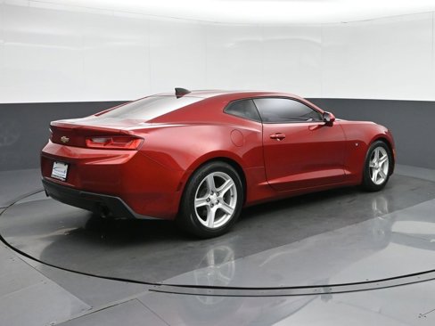 Used 2017 Chevrolet Camaro LS image 7
