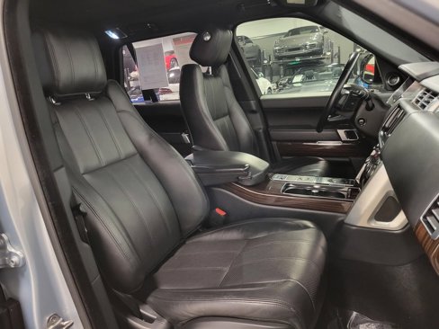 Used 2016 Land Rover Range Rover Supercharged image 26