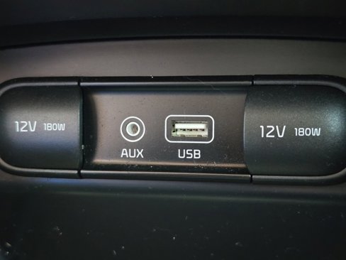 Used 2016 Kia Sorento L image 5
