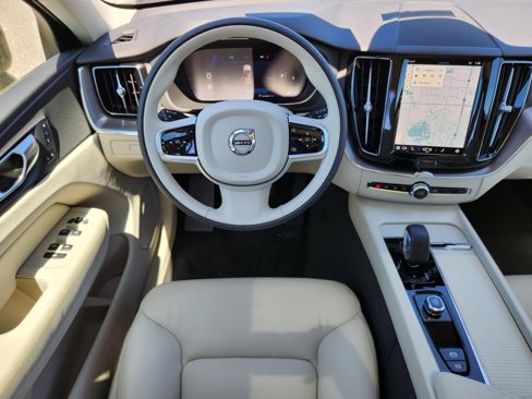 New 2025 Volvo XC60 B5 Core image 15