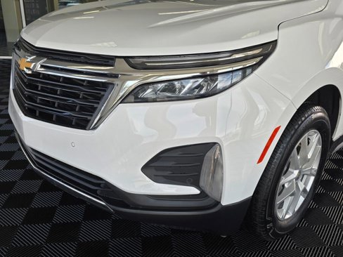 Used 2024 Chevrolet Equinox LT image 11