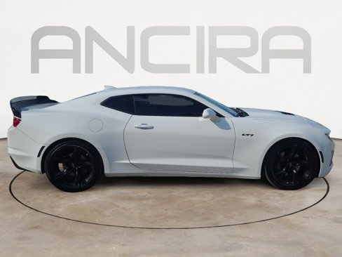 Used 2021 Chevrolet Camaro LT image 11