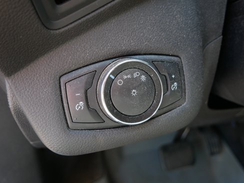 Used 2015 Ford C-MAX SE w/ Equipment Group 201A image 21