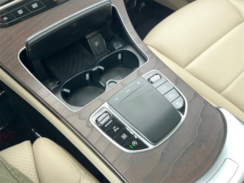 Used 2020 Mercedes-Benz GLC 300 4MATIC Coupe image 24