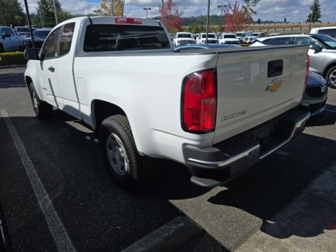 Used 2017 Chevrolet Colorado W/T image 3