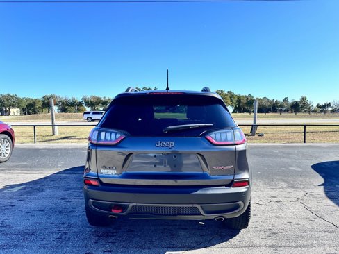 Used 2021 Jeep Cherokee Trailhawk w/ Technology Group image 7