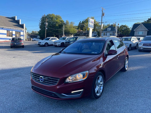 Used 2015 Volvo V60 T5 Premier Plus image 1