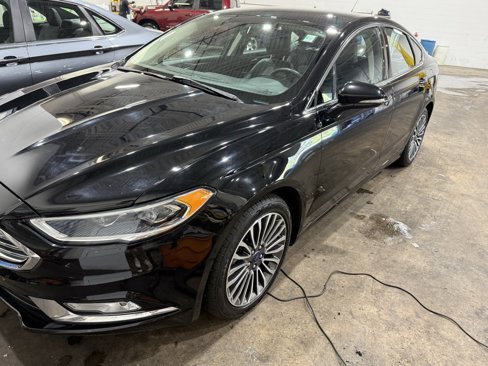 Used 2017 Ford Fusion SE w/ Fusion SE Technology Package image 1